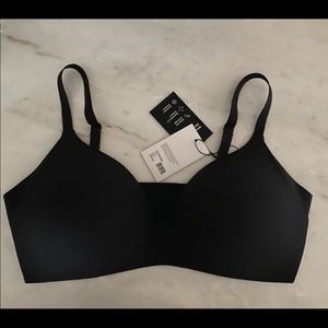 Knix WingWoman Contour wireless bra size 5